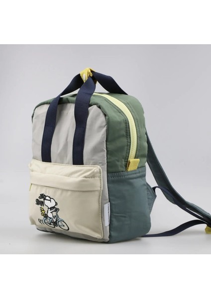 Hafif Çocuk Sırt Çantası Işlemeli Snoopy Karikatür Omuz Çantası Anaokulu Seyahat Gündelik Naylon Kumaş Unisexcolor: Sky Mavi (Yurt Dışından)
