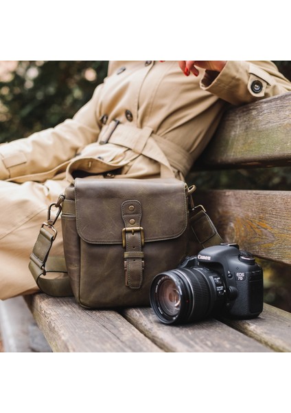 MG1328 Hakiki Deri Kamera Çantası | Hakiki Deri Dikey Kamera Çantası | Gerçek Deri | SLR/DSLR Kamera Çantası
