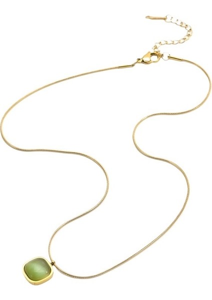 Yeni Bohem Kolye Titanyum Çelik Yeşil Şeker Küpü Düzensiz Kare Kolye Kadınlar Için Çok Yönlü Takı (Yurt Dışından) fırsatları