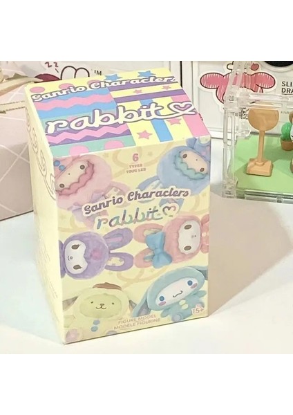 Miniso Yeni Sanrio Hello Kitty Kuromi Mymelody Kutu Sevimli Karikatür Bebek Kutusu Masaüstü Dekorasyonu Koleksiyon Toykolor: Random 1 Pcs (Yurt Dışından)