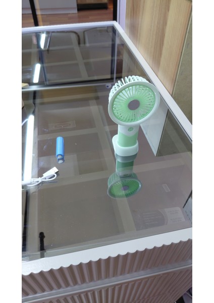 Şarjlı Masa ve El Fanı Taşınabilir Şarjlı Edilebilir Mini Fan modelleri