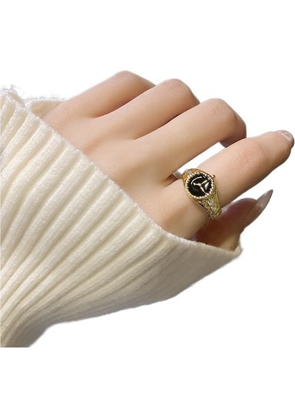 Hafif Lüks Moda Işaret Parmağı Yüzük Kadın Niş Tasarım Kişilik Saat Şekli Yüzük (Yurt Dışından)