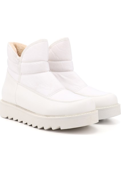 Kadın Beyaz Fermuarlı Termo Taban Comfort Kar Botu modelleri