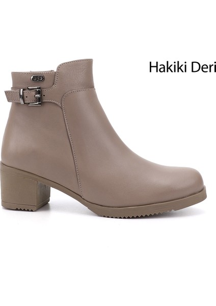 Kadın Bej Fermuarlı Kalın Topuklu Hakiki Deri Bot