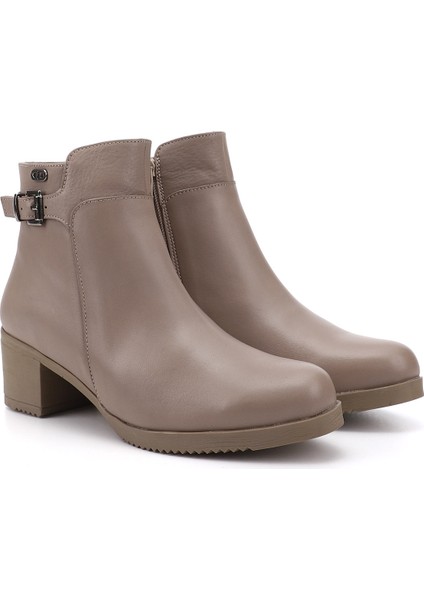 Kadın Bej Fermuarlı Kalın Topuklu Hakiki Deri Bot fiyatları
