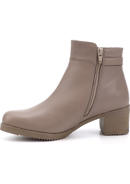 Kadın Bej Fermuarlı Kalın Topuklu Hakiki Deri Bot modelleri