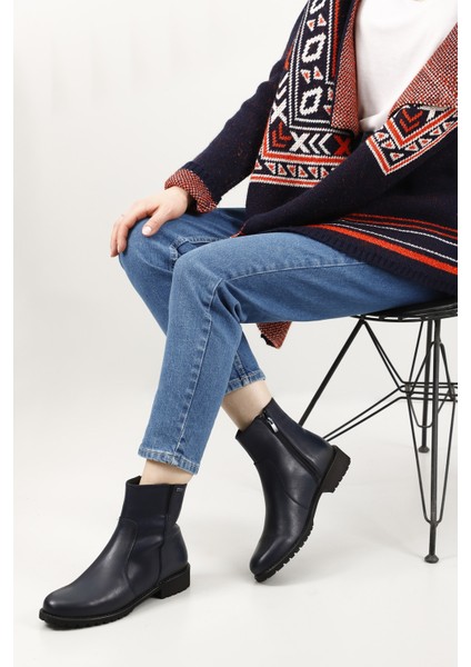 Gön Hakiki Deri Yuvarlak Burun Topuklu Kauçuk Taban Fermuarlı Kadın Günlük Bot 47408 fiyatları