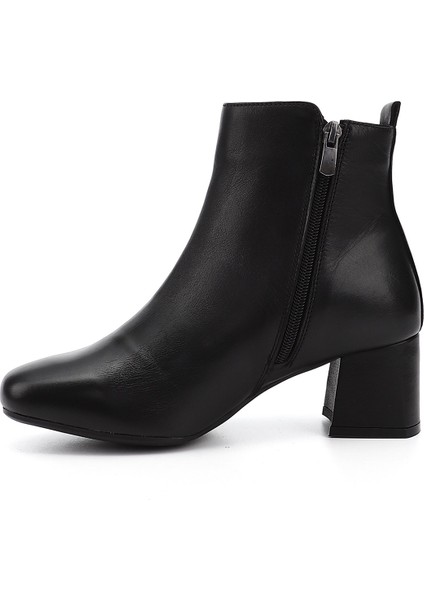 Kadın Siyah Fermuarlı Kalın Topuklu Hakiki Deri Bot fırsatları