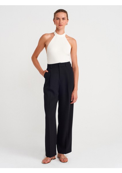 10798 Halter Bağlamalı Yaka Fitilli Triko Bluz-Ekru modelleri