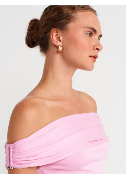 10797 Bardot Yaka Metal Detaylı Triko Bluz-Pembe modelleri