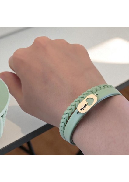 14 Ayar Plakalı Altın Bal Maske Temalı Zeytin Yeşili Derili Kalp Motifli Hediye BILEKLIK-556SEMBOL