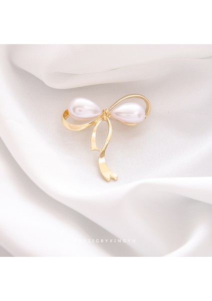 Yeni Broş Hafif Lüks Basit Mizaç Sabit Giysi Pin Takım Elbise Kolye Bilezik Şapkalar Sınıf Giyim Aksesuarları (Yurt Dışından)