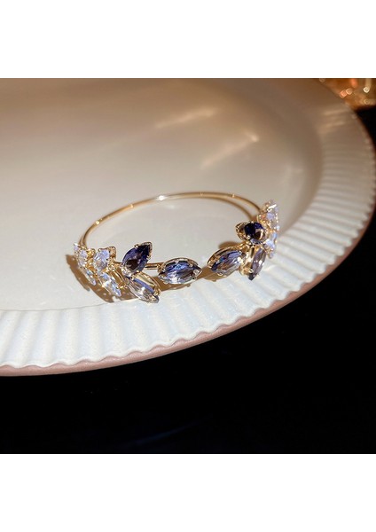 Yeni Broşlar Gelişmiş Kadın Mizaç Duygusu Çiçek Bitki Broş Niş Tasarım Zarif Pin Takım Elbise Aksesuarları (Yurt Dışından)