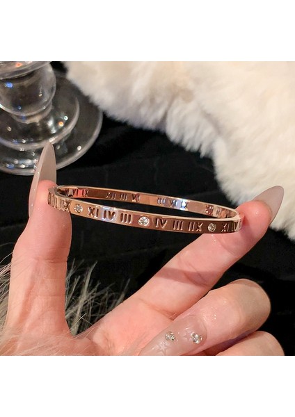 Yeni Zirkon Bilezik Süper Flaş Bilezik Mizaç Moda Broş Zarif Işık Lüks Kişilik Dekorasyon Broş Retro Moda Broş Sınıf Mücevher Ürünleri (Yurt Dışından)