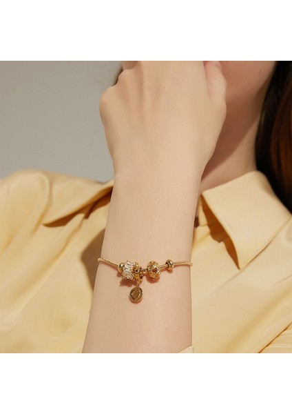 Yeni Zirkon Bilezik Süper Flaş Bilezik Mizaç Moda Broş Zarif Işık Lüks Kişilik Dekorasyon Broş Retro Moda Broş Sınıf Mücevher Ürünleri (Yurt Dışından)