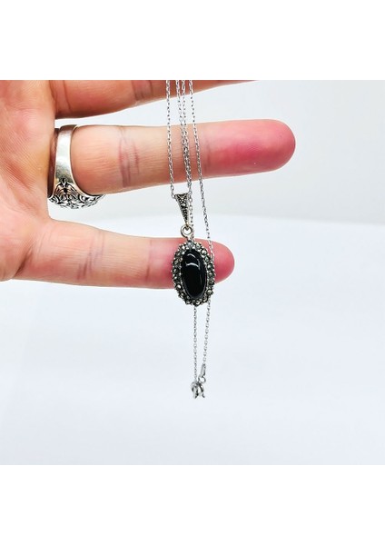 Zirkon ve Oltu Taşı Işçilikli 925 Ayar Gümüş Kolye fırsatları