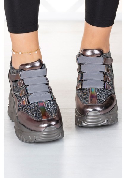 Alexandria Platin Simli Gizli Dolgu Topuklu Cırt Bantlı Günlük Ayakkabı indirimleri