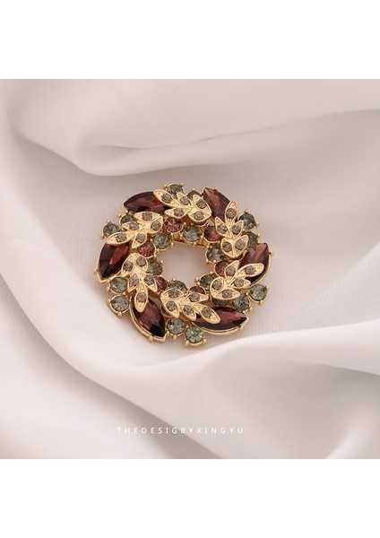 Yeni Broş Hafif Lüks Basit Mizaç Sabit Giysi Pin Takım Elbise Kolye Bilezik Şapkalar Sınıf Giyim Aksesuarları (Yurt Dışından)