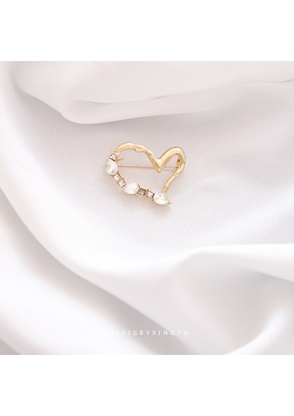 Yeni Broş Hafif Lüks Basit Mizaç Sabit Giysi Pin Takım Elbise Kolye Bilezik Şapkalar Sınıf Giyim Aksesuarları (Yurt Dışından)