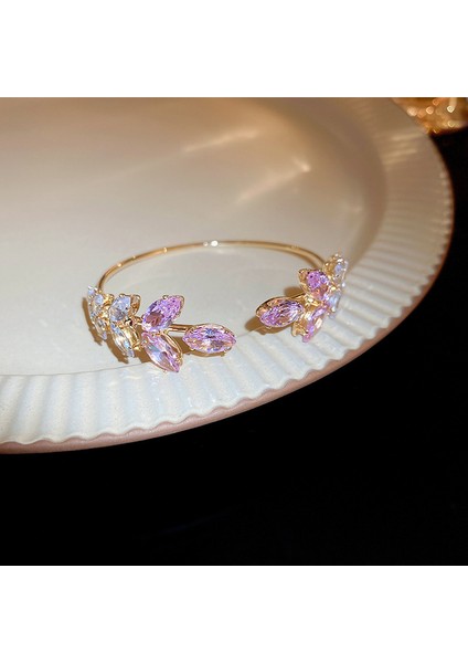 Yeni Broşlar Gelişmiş Kadın Mizaç Duygusu Çiçek Bitki Broş Niş Tasarım Zarif Pin Takım Elbise Aksesuarları (Yurt Dışından)