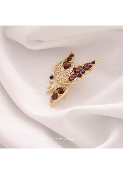 Yeni Broş Hafif Lüks Basit Mizaç Sabit Giysi Pin Takım Elbise Kolye Bilezik Şapkalar Sınıf Giyim Aksesuarları (Yurt Dışından)