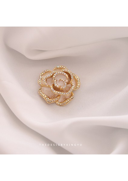 Yeni Broş Hafif Lüks Basit Mizaç Sabit Giysi Pin Takım Elbise Kolye Bilezik Şapkalar Sınıf Giyim Aksesuarları (Yurt Dışından)