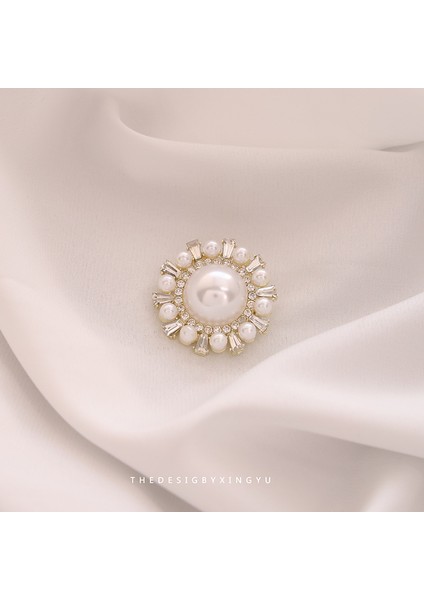 Yeni Broş Hafif Lüks Basit Mizaç Sabit Giysi Pin Takım Elbise Kolye Bilezik Şapkalar Sınıf Giyim Aksesuarları (Yurt Dışından)