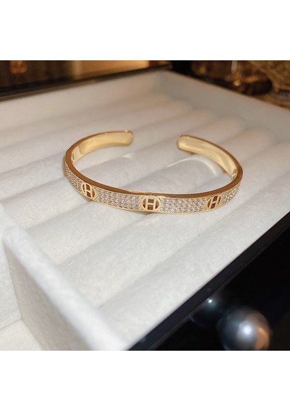 Yeni Zirkon Bilezik Süper Flaş Bilezik Mizaç Moda Broş Zarif Işık Lüks Kişilik Dekorasyon Broş Retro Moda Broş Sınıf Mücevher Ürünleri (Yurt Dışından)