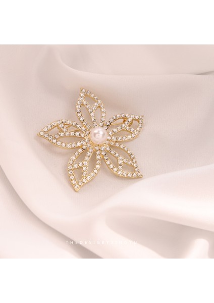 Yeni Broş Hafif Lüks Basit Mizaç Sabit Giysi Pin Takım Elbise Kolye Bilezik Şapkalar Sınıf Giyim Aksesuarları (Yurt Dışından)