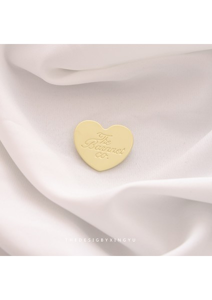 Yeni Broş Hafif Lüks Basit Mizaç Sabit Giysi Pin Takım Elbise Kolye Bilezik Şapkalar Sınıf Giyim Aksesuarları (Yurt Dışından)