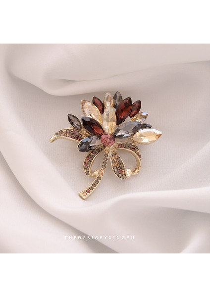 Yeni Broş Hafif Lüks Basit Mizaç Sabit Giysi Pin Takım Elbise Kolye Bilezik Şapkalar Sınıf Giyim Aksesuarları (Yurt Dışından)