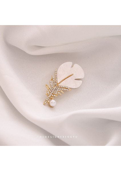 Yeni Broş Hafif Lüks Basit Mizaç Sabit Giysi Pin Takım Elbise Kolye Bilezik Şapkalar Sınıf Giyim Aksesuarları (Yurt Dışından)