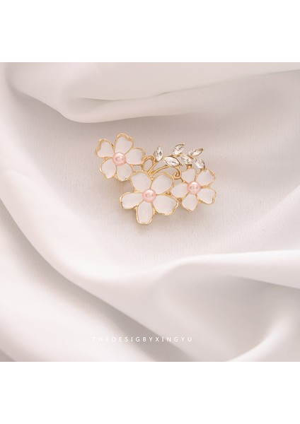 Yeni Broş Hafif Lüks Basit Mizaç Sabit Giysi Pin Takım Elbise Kolye Bilezik Şapkalar Sınıf Giyim Aksesuarları (Yurt Dışından)