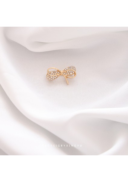 Yeni Broş Hafif Lüks Basit Mizaç Sabit Giysi Pin Takım Elbise Kolye Bilezik Şapkalar Sınıf Giyim Aksesuarları (Yurt Dışından)