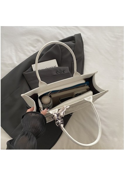 Moda Işlemeli Tek Omuzlu Toto Çanta (Yurt Dışından) modelleri