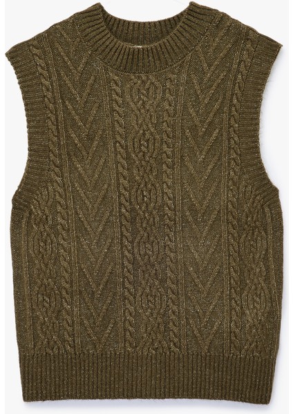 Kolsuz Dik Yaka Dokulu Triko Süveter