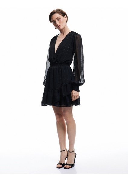 Uzun Kollu Kruvaze Yaka Dokulu Katlı Gipeli Şifon Mini Elbise fiyatları