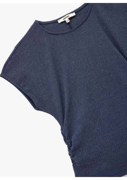 Bürümcük Kumaş Slim Fit Kısa Kollu Bisiklet Yaka Tişört modelleri