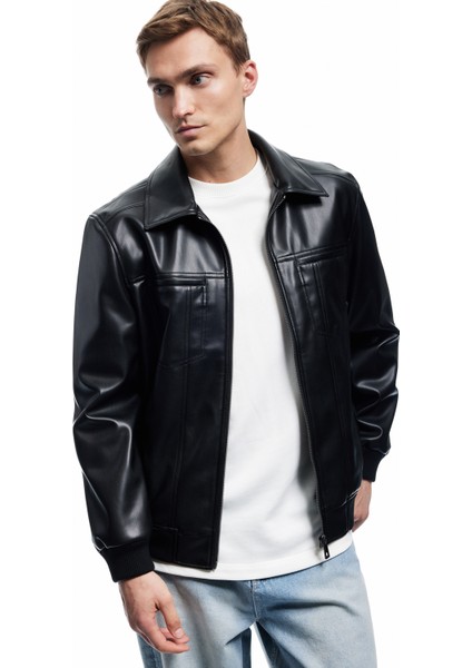 Slim Fit Gömlek Yaka Fermuarlı Cep Detaylı Suni Deri Ceket modelleri