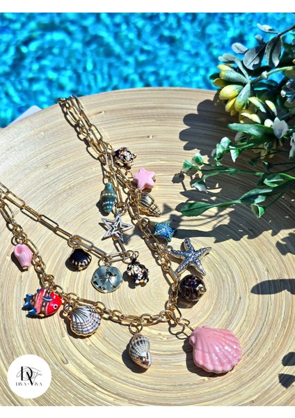 - Lilia Kadın Kolye fırsatları