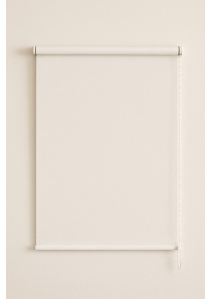 Kırık Beyaz Renk Stor Perde – Şık ve Dayanıklı, Tüm Mekanlara Uygun