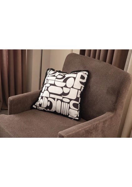 Saçaklı Desenli Çift Taraflı 43X43 Kırlent Kılıfı fiyatları