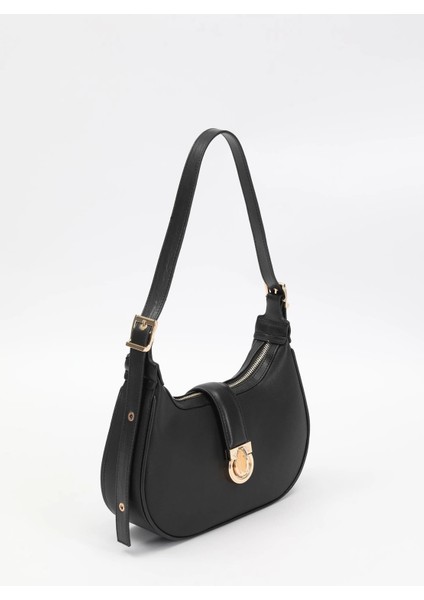 930212 Çanta Siyah Kadın Omuz Çantası