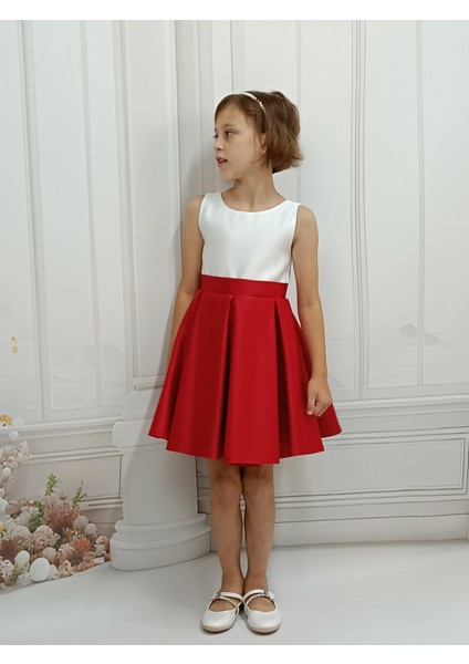 Ada Model Kırmızı Pileli 23 Nisan ,29 Ekim , Mezuniyet Elbise modelleri