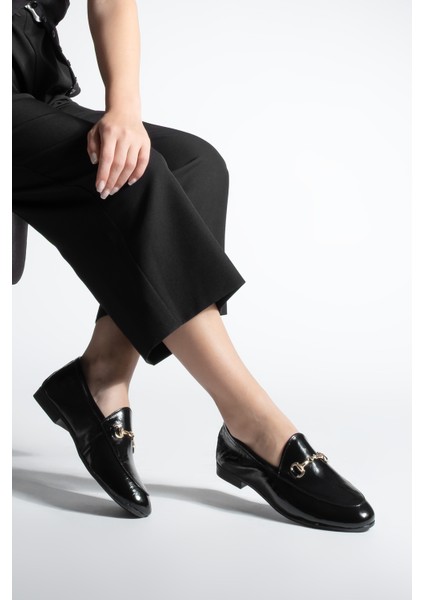 Kadın Deri Zincirli Loafer Günlük Ayakkabı Tanle fiyatları