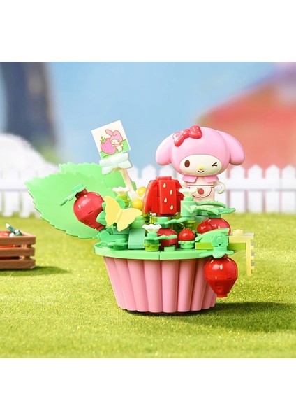 Sanrio Yapı Taşları Çilek Kasabası Oyuncakları Kitty Cool Romy Süs (Yurt Dışından)