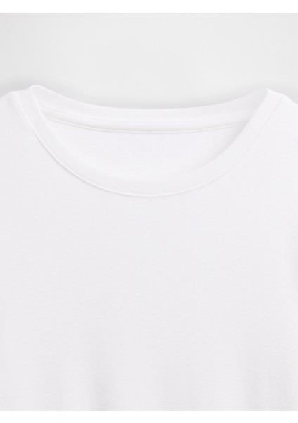 Kadın Beyaz Modern Crewneck T-Shirt modelleri