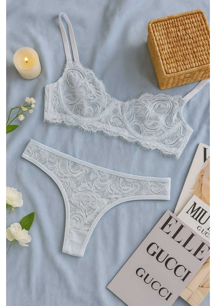 Zarif Dantelli Bralet ve String Külot Takımı
