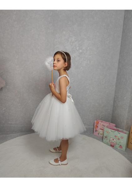 Kız Çocuk Ada Model Abiye Beyaz Etek Incili Elbise modelleri