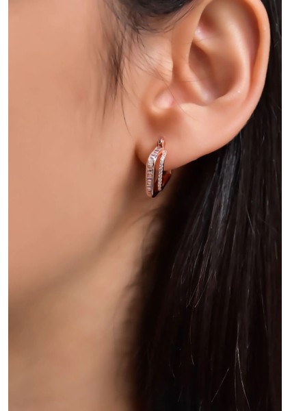 925 Ayar Gümüş Rose Kaplama Çift Kare Halka Baget Taşlı Tamtur Küpe modelleri